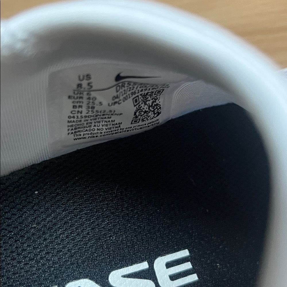 NEW Nike GO FLYEASE White 8.5 - Picture 7 of 9
